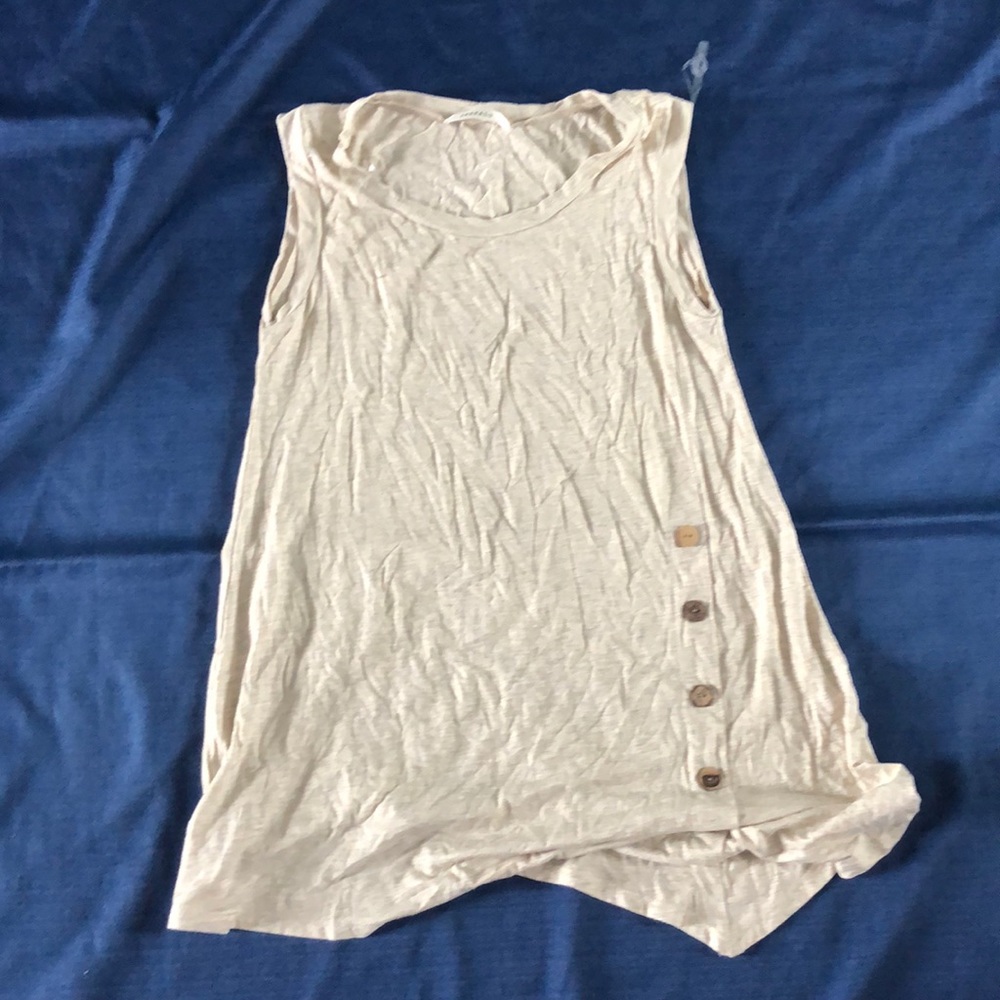 Muscle tank top